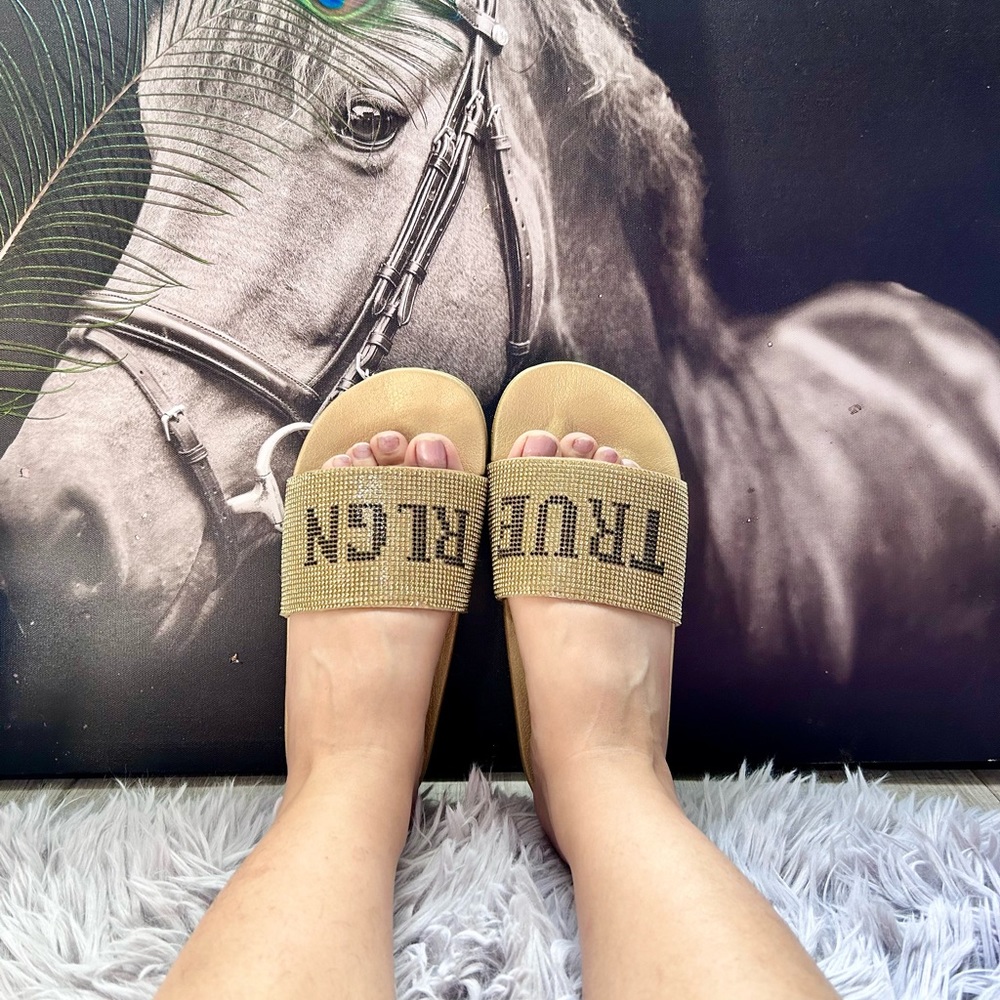 EUC True Religion Bling Meyer Gold Rhinestone Slide Sandals